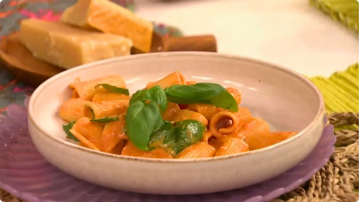 Cheesecake Factory Spicy Rigatoni Vodka Recipe